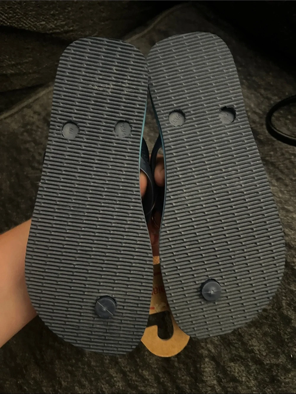 Havaianas Kids Batman Flip Flops - Navy & Light Blue 3/4